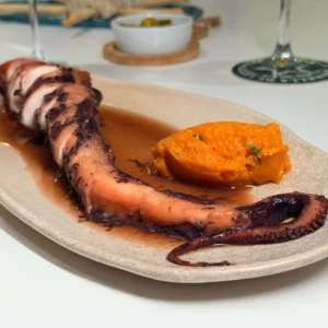 Pulpo al horno murciano